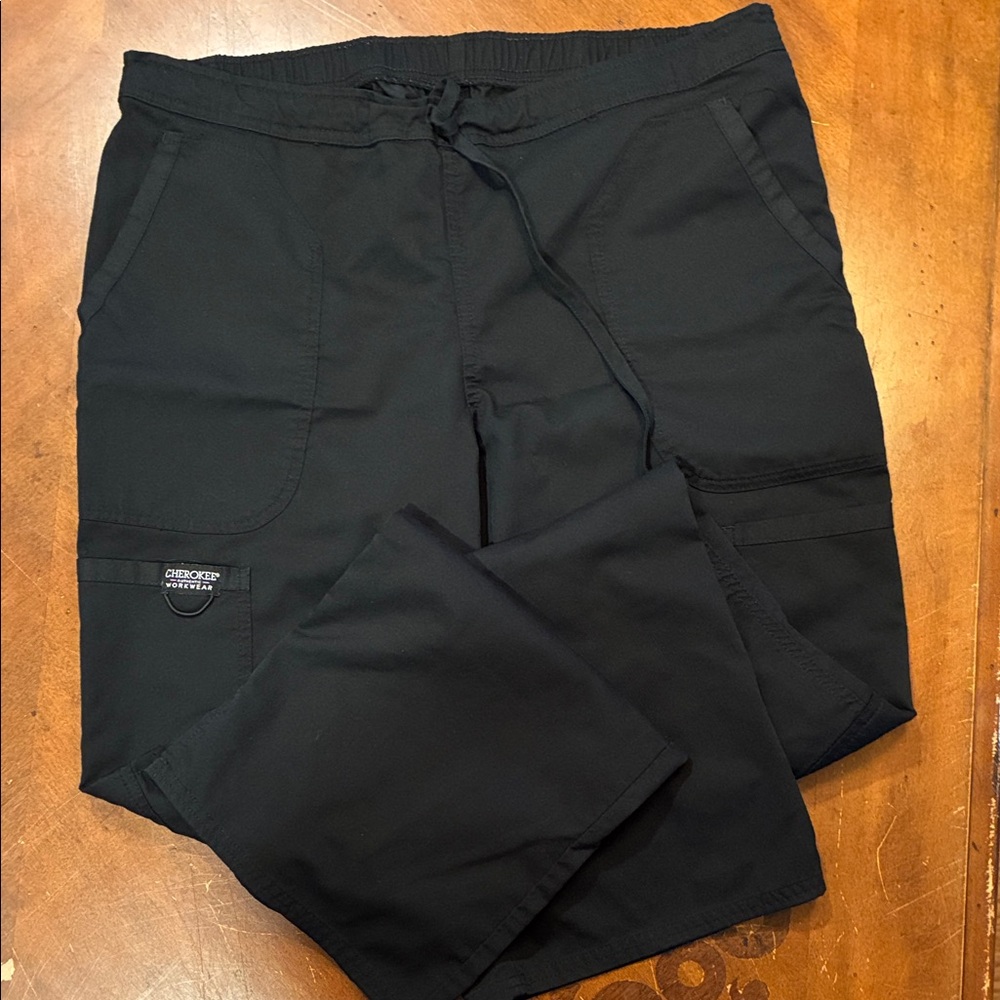 Cherokee women’s black scrub Pants